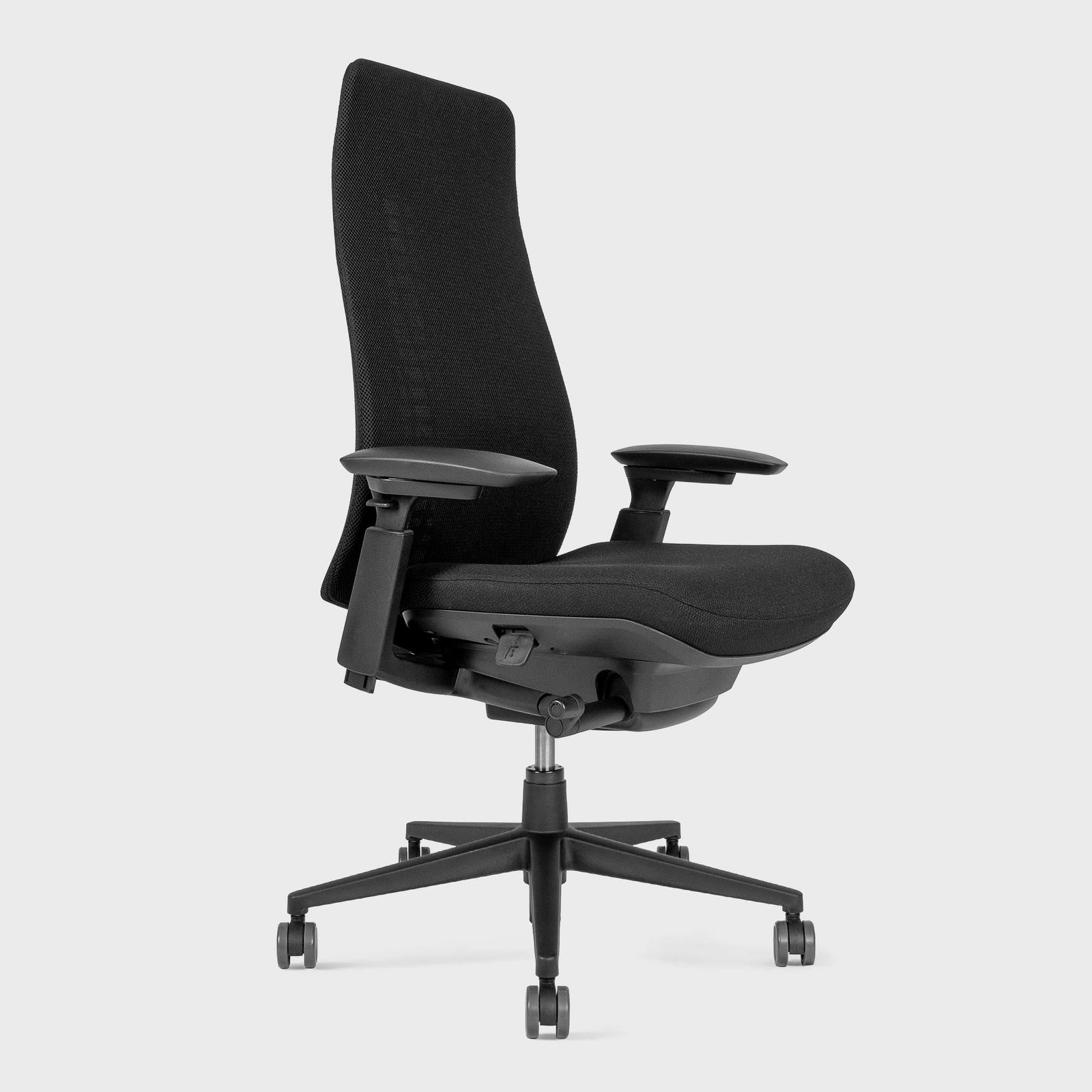 Side view of Fern Office chair in colour Black without lumbar support